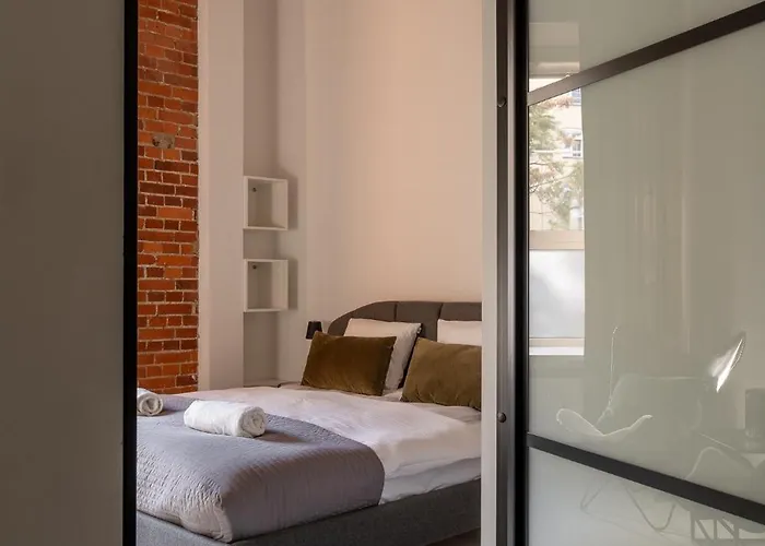 Rentplanet - Nowa Papiernia Apartament *