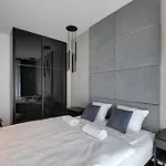Rentplanet - Nowa Papiernia דירה *